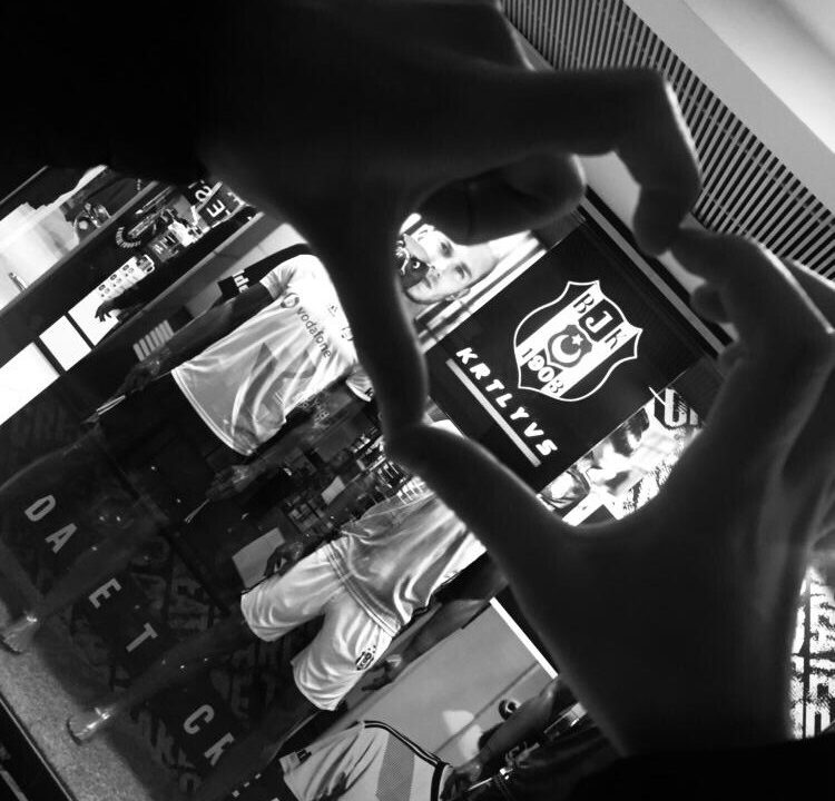 siz hangi takıma aşıksınız.♠️